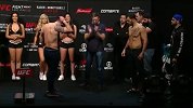 UFC-16年-贝德与小诺盖拉面对面格斗之夜100赛前称重仪式现场-花絮