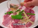 想吃肉了，可以像我这样做个椒盐猪排，外焦里嫩，咸香入味