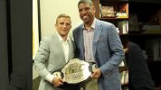 UFC-14年-8月26日UFCMinute：维拉斯奎兹与温顿出任终极斗士拉美赛教练-专题