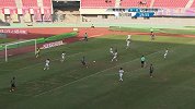 克莱奥禁区内为队友架炮 王栋跟进爆射被后卫挡出