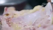 战友来聚会，大叔炒竹林鸡招待他们，仅需1分钟就做好