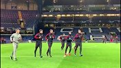 【PP前方】今晚量不够大？拜仁主力赛后绕场跑圈+冲刺杀人诛心