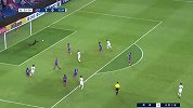 水原左边路发起横传进攻 金健熙中路拿球起脚怒射稍稍偏出