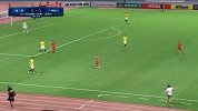 亚冠-17赛季-淘汰赛-1/4决赛首回合-第49分钟失误 恒大后防回顶力量过小险送礼 吕文君前插稍慢错失良机-花絮