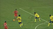 中国足协杯-14赛季-淘汰赛-半决赛-第1回合：第45分钟射门 鲁能蒙蒂略禁区外远射擦立柱而出-花絮