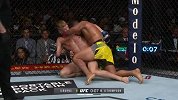 抡就完了！汤普森伯恩斯搏命换拳