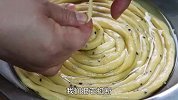 面粉别蒸馒头吃了，试试这样做，筷子一拉，比包子简单比油条还香