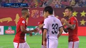 亚冠-17赛季-16强首回合-第15分钟冲突 黄博文同日本球员爆发激烈冲突 两队球员险些群殴-花絮