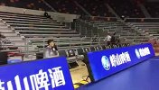 CBA-1718赛季-这一刻似库里附体！赵睿写意命中通道三分-新闻