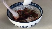 煮面条不要直接下锅，20年面馆大妈教你诀窍，简单几步爽滑又劲道