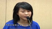 刘若英婚后首现身 手戴婚戒宣传新书《我的不完美》