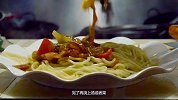 来重庆开小店，他将兰州拉面改良后顾客每天开车排队抢着吃！