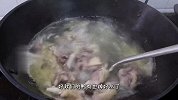 天热了，3根苦瓜加一块鸭肉这样做，有汤有菜，鲜香开胃好吃解暑