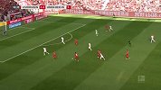第57分钟勒沃库森球员温德尔射门 - 打偏