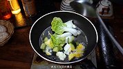 乌塌菜怎么做好吃，营养又好吃的乌塌菜炒鸡蛋，清爽开胃
