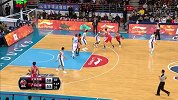 CBA-1617赛季-常规赛-第12轮-亚历克斯抢到前场篮板单手劈扣-花絮