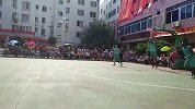 中国乡镇比赛现空接隔扣！这外援成色堪比CBA