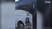 锣鼓喧天鞭炮齐鸣人山人海！拜仁球迷助威大军杀到球场