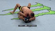 UFC264副赛：尼科-普莱斯VS米歇尔-佩雷拉