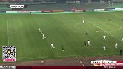 拉希德单刀球遗憾击中立柱 队友跟进补射偏出错失空门