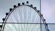 佛山一摩天轮轿厢在台风天360度翻转晃动 园方回应：正常现象