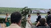 新婚“惊吓”！美国新人刚说完誓词 一道闪电劈了下来