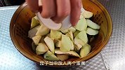 茄子很多人都做错了，不是用盐腌就是直接拍粉，难怪吸油易出汤