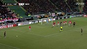第83分钟曼联球员拉什福德射门 - 打偏