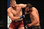 残暴！波兰铁锤重拳TKO雷耶斯 UFC轻重量级新王诞生