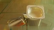 生活窍门-20111109-如何让酸奶不沾盖