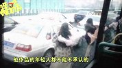 哔哔娱乐秀137-20161206-小四移情别恋？朱梓骁为何无辜躺枪