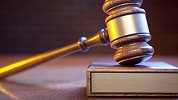 “职业打假人”买海参后索赔百万案再审宣判：不支持十倍索赔 