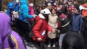 稻城亚丁游客被劝返 工作人员：前往其他景点往返时间不够