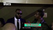 篮球-17年-世纪大战后詹姆斯和JR热聊 JR：给我三千万我也能坚持30分钟-新闻