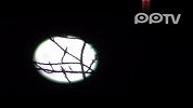 (热点)实拍月亮发出蓝色光环-12月10日