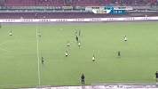 卓尔前场连续给绿城防线施压 拉斐尔头球力量太小被扑