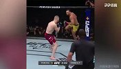 翻跟头+连续耍宝！UFC正经比赛还能这么打？