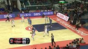 CBA-1617赛季-常规赛-第31轮-吉喆接球直接上篮隔人一记暴扣得分！-花絮