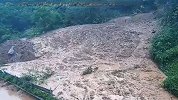 重庆三环高速綦万段山体滑坡 通惠至永城道路中断