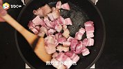 肥而不腻、红亮浓郁的下饭神器，必须是红腐乳五花肉啊！