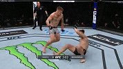 UFC格斗之夜180主赛：吉米-克鲁特VS布考斯卡斯