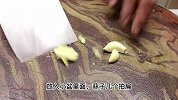 炒土豆丝要不要焯水？学会酸辣土豆丝的正确做法，酸辣脆爽吃不够