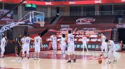 【PP体育在现场】辽宁队换帅后首次亮相 全队热身不苟言笑