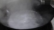 不炒的生菜更好吃，大厨教你快速做“蚝油生菜”，比肉都受欢迎