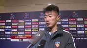 张鹭直言亚冠场地不适合足球比赛 场地结冰守门员是最痛苦的人