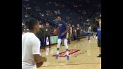 转身360再命中高难度三分！杜兰特花式炫技成保留项目