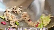 香菜炒肉丝这样做清香又入味，快点学起来吧