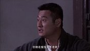 美女穿男装去引诱敌人，小伙调侃她像个爷们