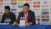 王建军：全队拼抢篮板做的非常不错 失误和成功率低导致最终失利