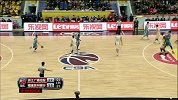 CBA-1314赛季-常规赛-第7轮-陈林坚丢球，王子瑞断球反击上篮得手并造成对方的犯规-花絮
